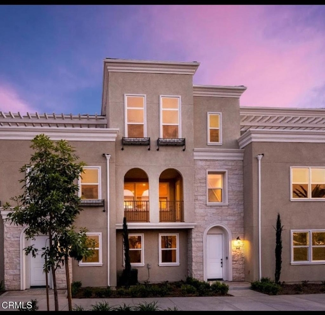 633 Winchester Drive - Photo 1