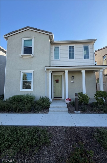 4029 Summer Way - Photo 1