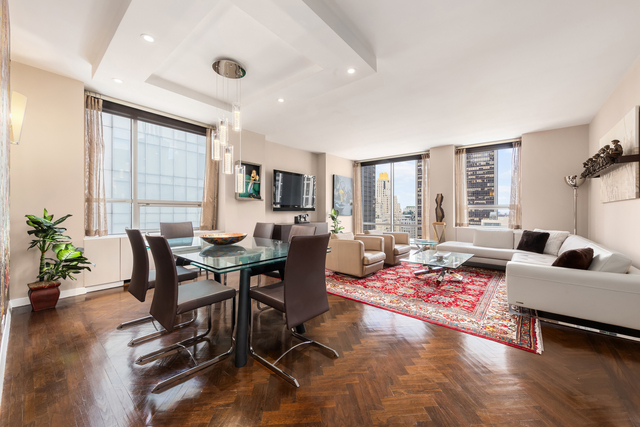 15 W 53rd St - Photo 1