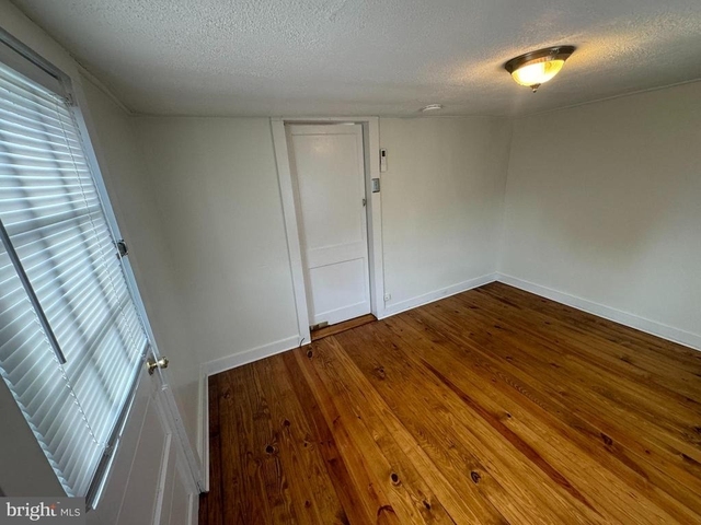 430 W High Street - Photo 1