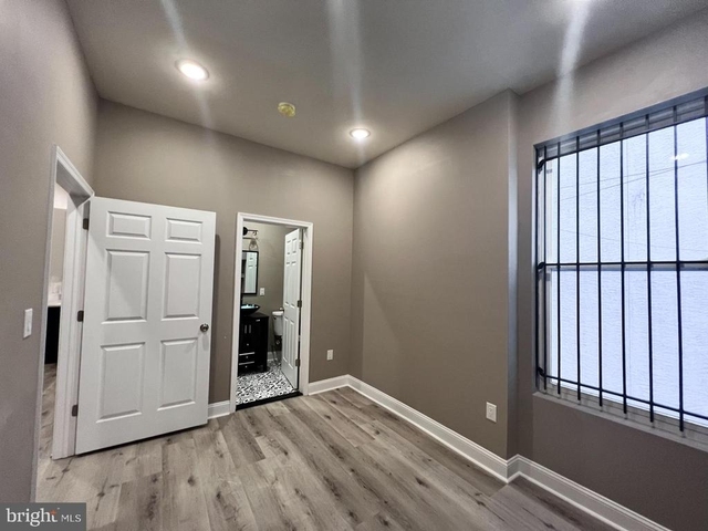 1429 W Diamond Street - Photo 1