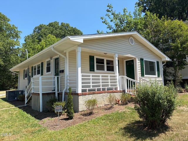 2710 Lawndale Avenue - Photo 1