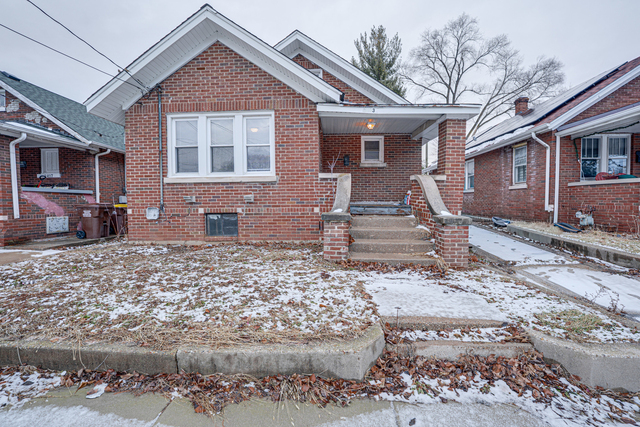 2403 Elm Street - Photo 1