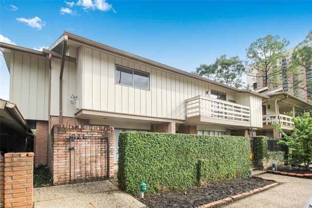 821 S Ripple Creek Drive - Photo 1