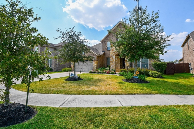 25106 Sundance Park Lane - Photo 1