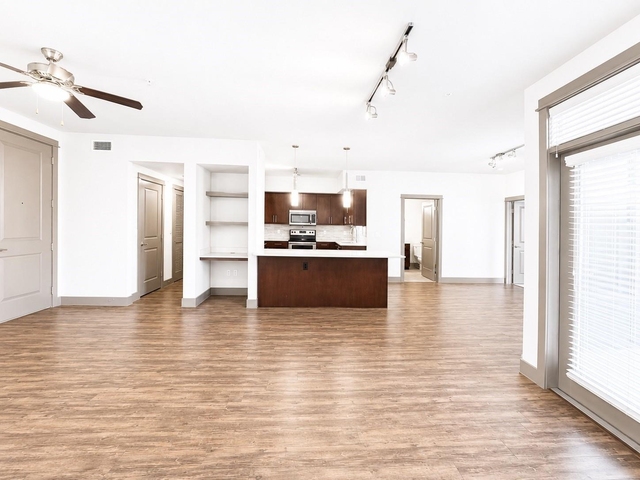 2910 Milam St Street - Photo 1