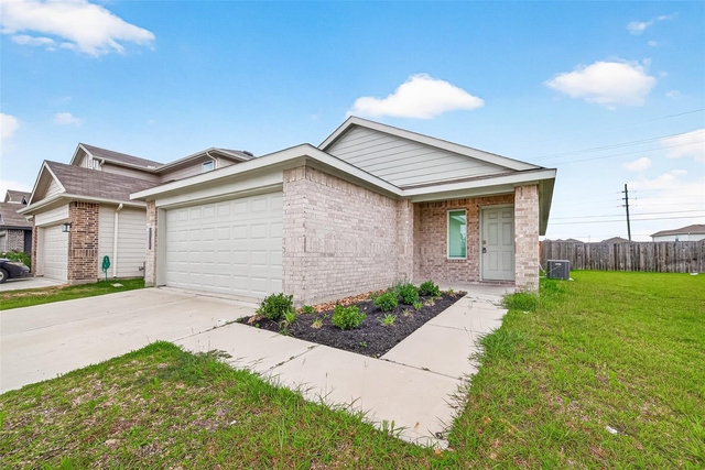 1710 Legacy Hills Drive - Photo 1