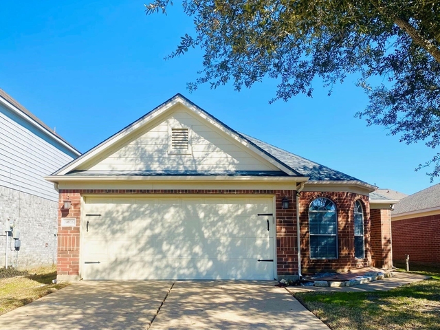 19626 Mackinaw Isle Court - Photo 1