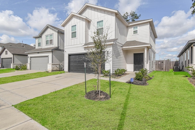 5727 Finely Run Street - Photo 1