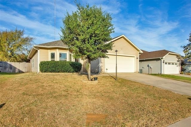 4813 Pinnacle Place - Photo 1