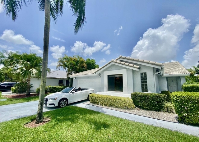 10533 Mendocino Lane - Photo 1