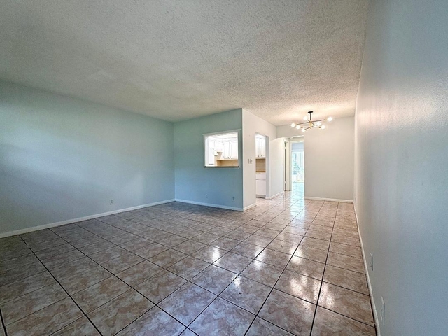 54 Salisbury C - Photo 1