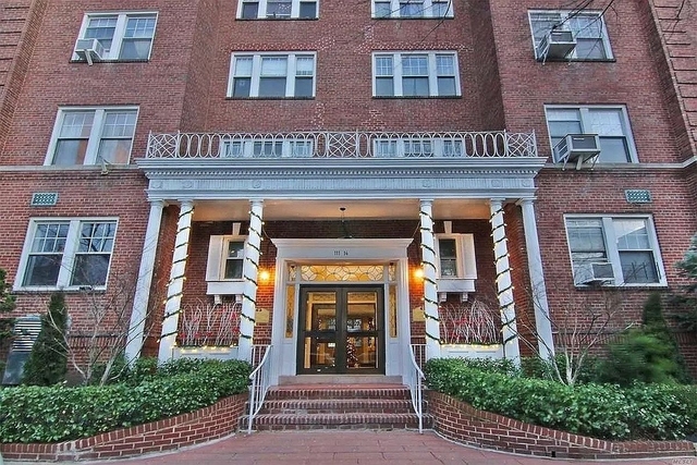 76th Avenue - Photo 1