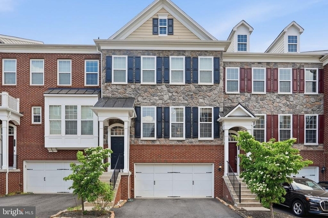 20661 Erskine Terrace - Photo 1