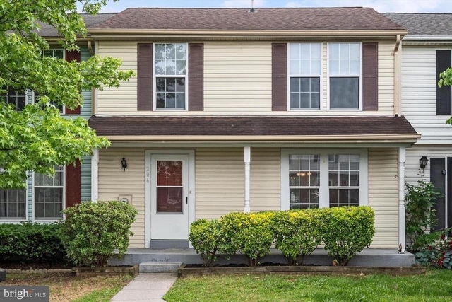 206 Emily Lane - Photo 1