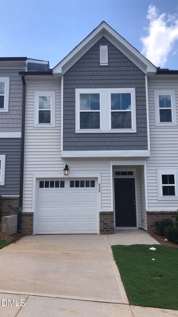 828 Oak Center Drive - Photo 1