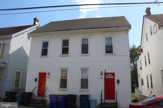 131 Ray Street - Photo 1