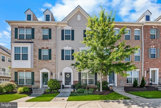10625 Meridian Hill Way - Photo 1