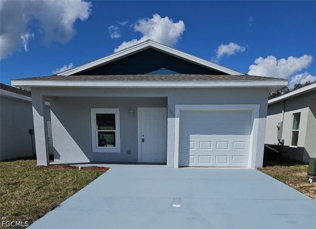1483 Las Villas Blvd 1483 Las  - Photo 1