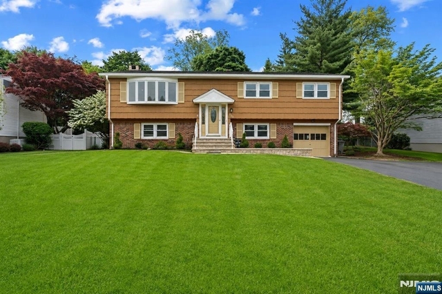 230 Orchard - Photo 1