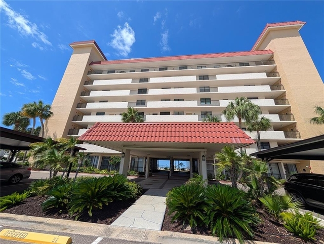 18304 Gulf Boulevard - Photo 1