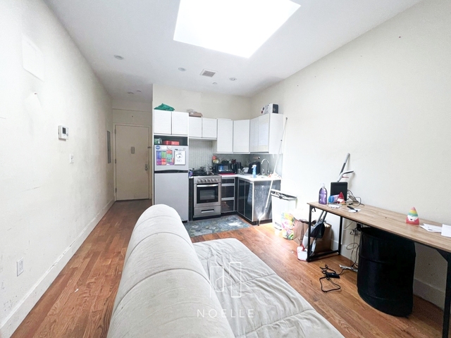 1100 Dekalb Avenue - Photo 1