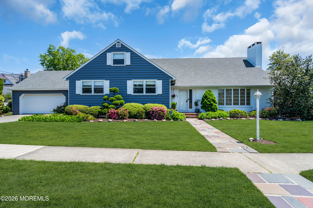 417 Brooklyn Boulevard - Photo 1