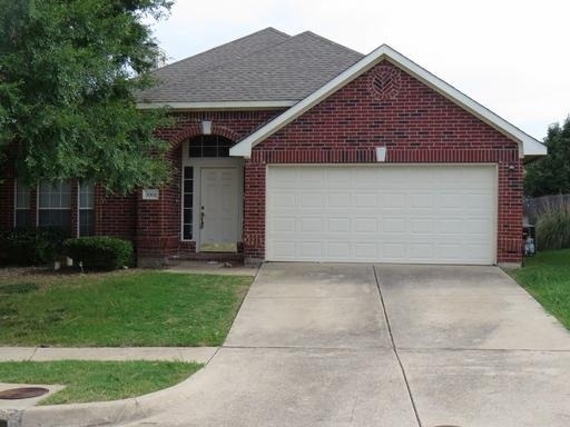 5001 Lake Crest Drive - Photo 1