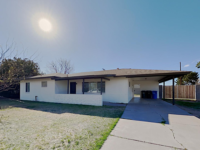 2431 W Shady Glen Avenue - Photo 1