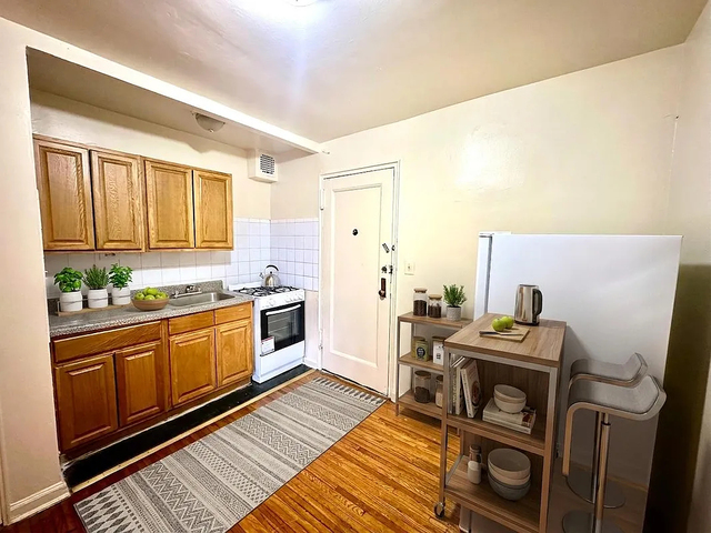 72-10 37th Avenue - Photo 1