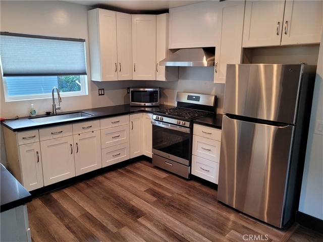 1780 N Summit - Photo 1