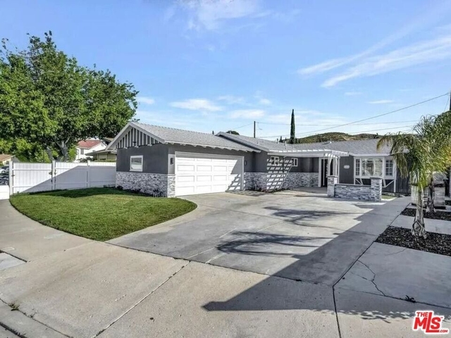 28040 Ermine Place - Photo 1