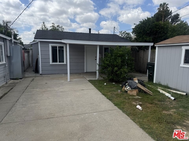 6111 Greenwood Avenue - Photo 1