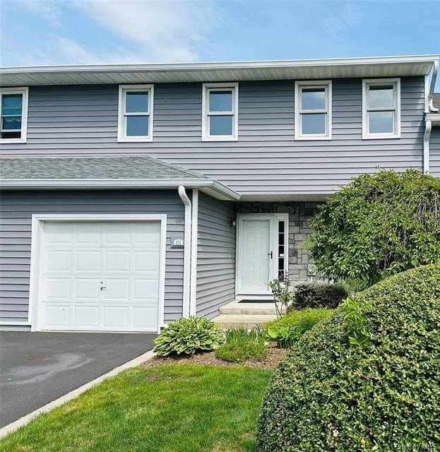 113 Alicia Drive - Photo 1