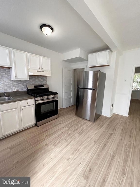 2524 Bonaffon Street - Photo 1