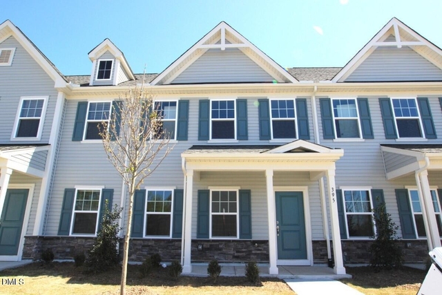 395 Shakespeare Drive - Photo 1