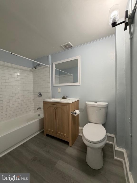 671 Long Lane - Photo 1