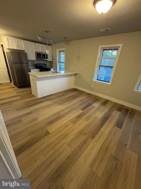 166 East Avenue - Photo 1