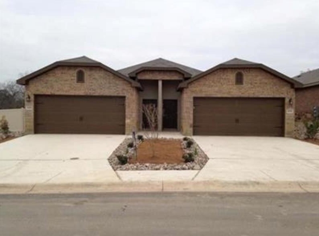 601 Jack Rabbit Ln - Photo 1
