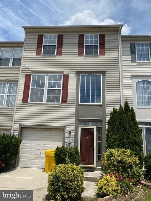 1726 Sea Pine Circle - Photo 1