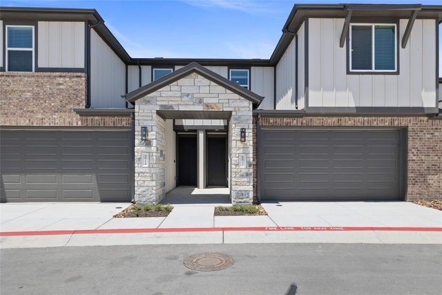 5512 Mobeetie Loop - Photo 1