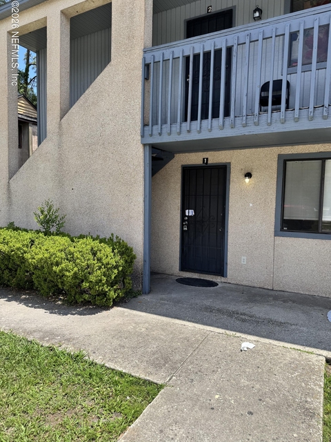 5147 Westchase Court - Photo 1