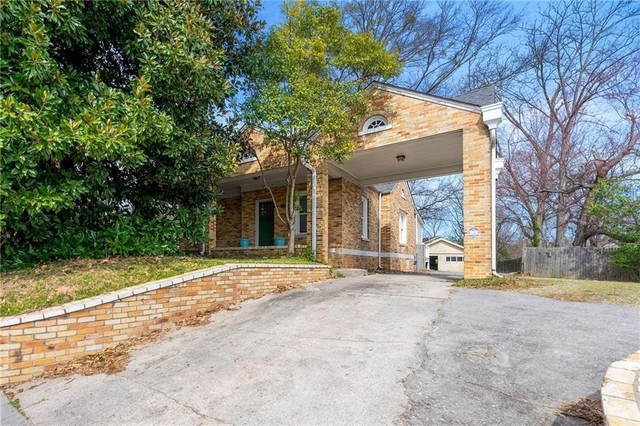 1727 Defoor Avenue - Photo 1