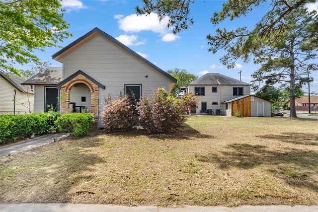 2629 W Main Street - Photo 1