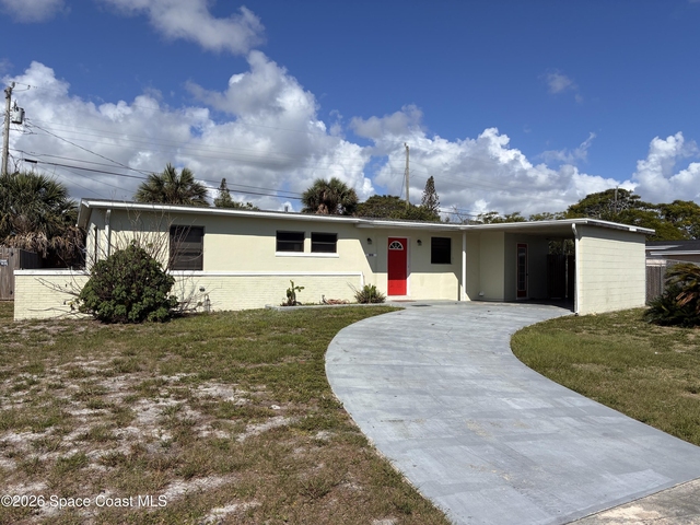 1010 Bianca Drive Ne - Photo 1