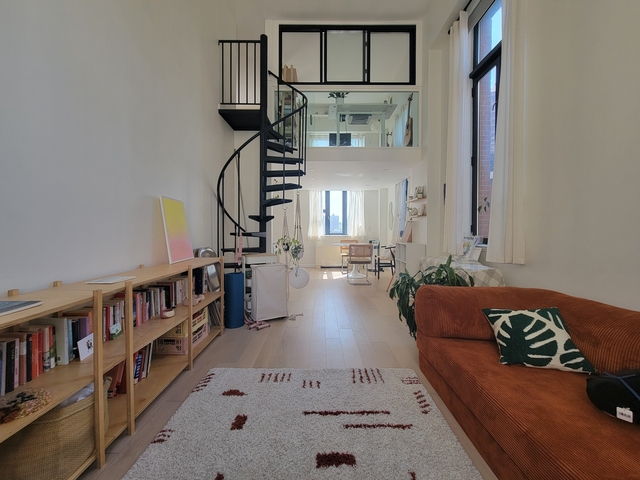 176 West 86th Street, New York - Photo 1