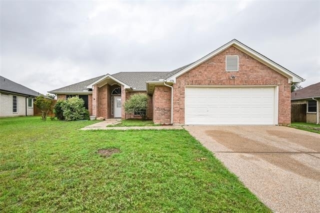 1136 Park Glen - Photo 1