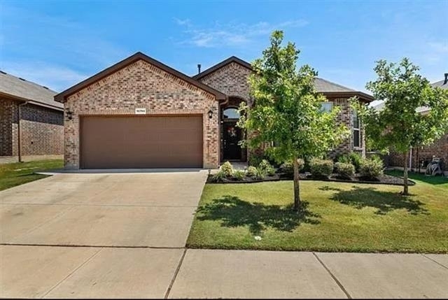 15704 Oak Pointe Drive - Photo 1