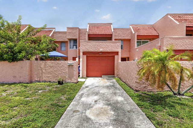 5617 Nw 16th Street - Photo 1