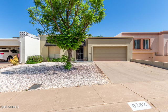 6282 E Pinchot Avenue - Photo 1